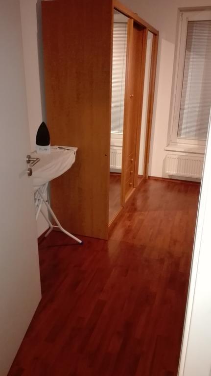 Apartman Halex Centrum City Aupark Πιεστάνυ Εξωτερικό φωτογραφία