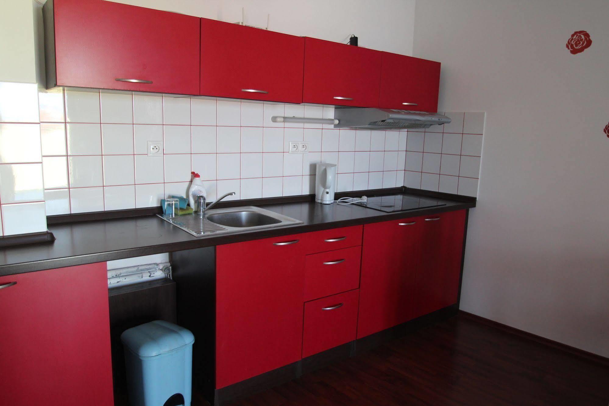 Apartman Halex Centrum City Aupark Πιεστάνυ Εξωτερικό φωτογραφία